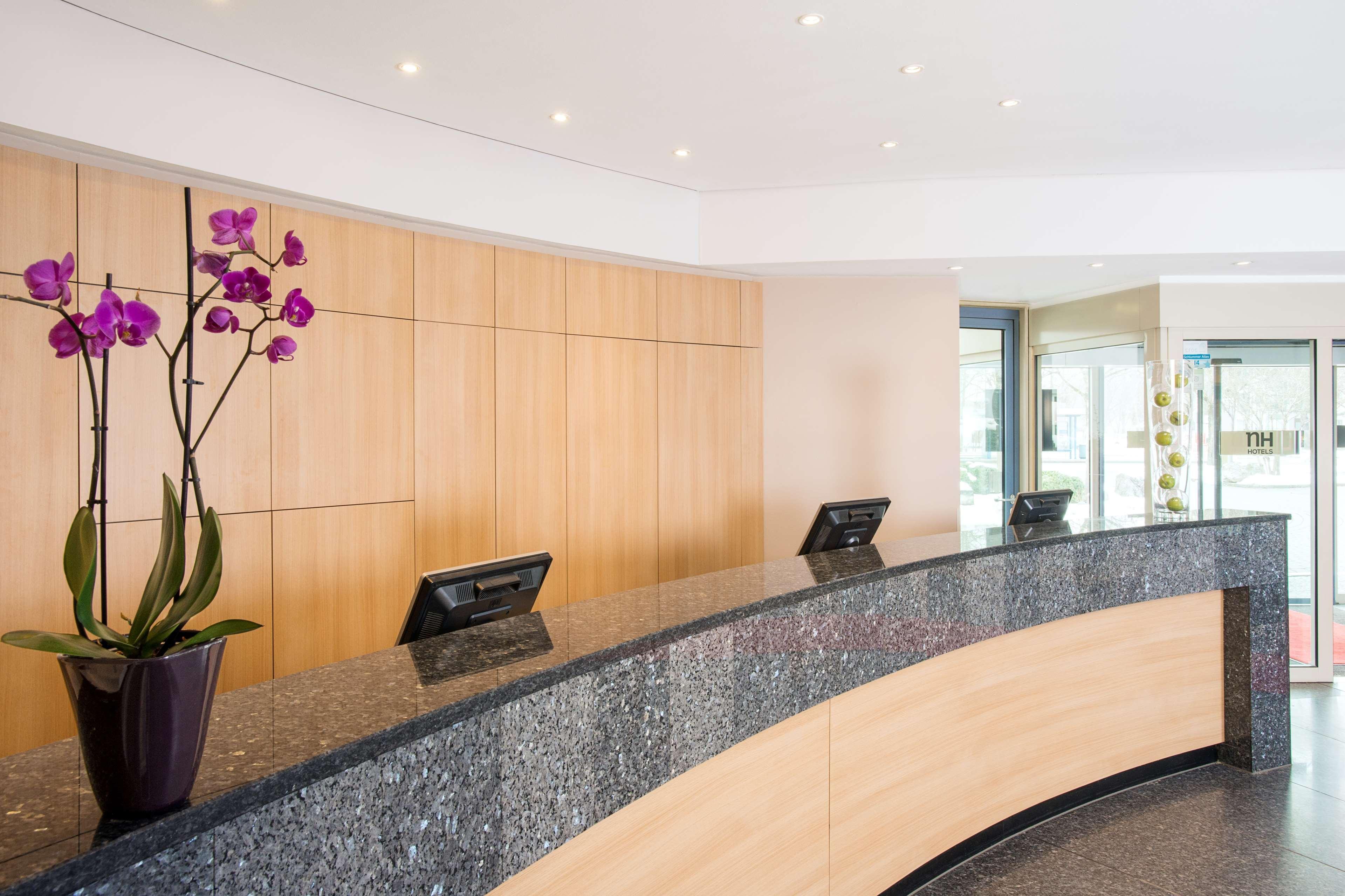 Nh Muenchen Messe Hotel Bagian luar foto
